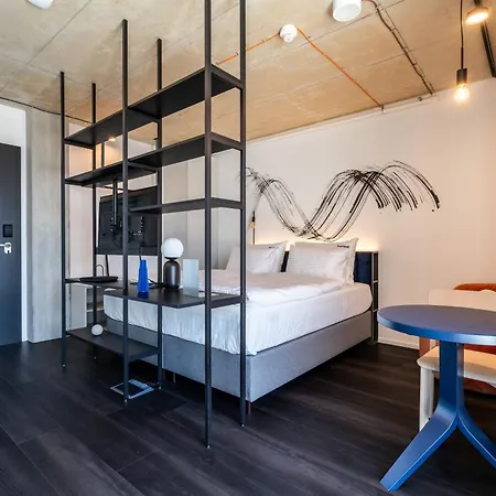 Aparthotel Honest 4*