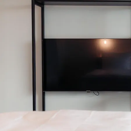 Honest Aparthotel 4*