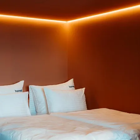 Aparthotel Honest Ricany (Central Bohemian)