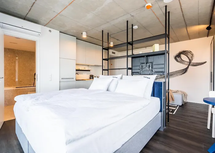 Honest Apartmanhotel 4*